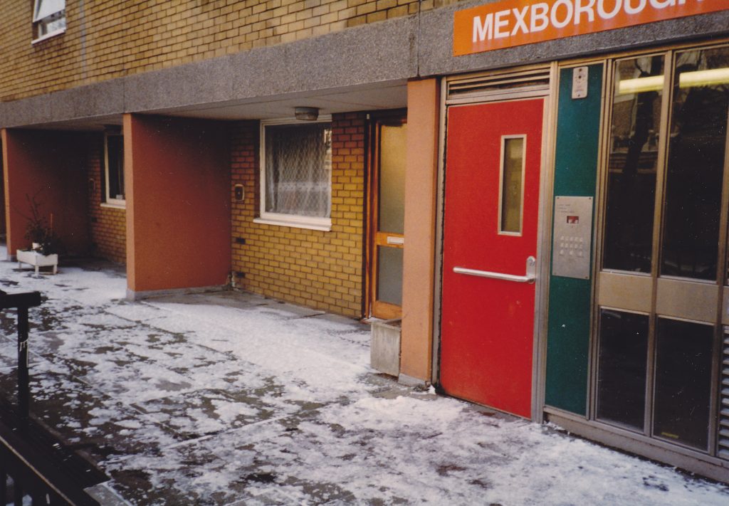 This is how Mexborough building did look like in 1990's before the new entrance doors were installed during the 2001 programme.